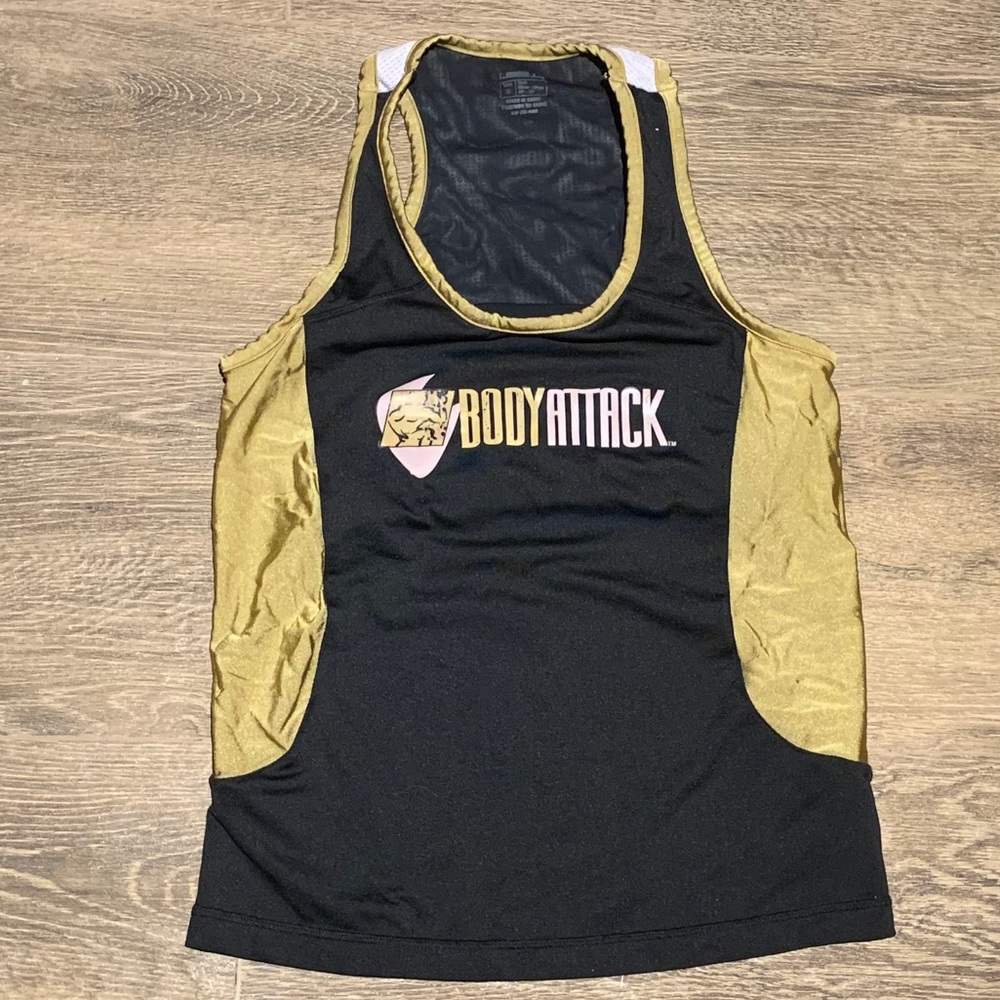 ULTRA RARE, Body Attack tank top